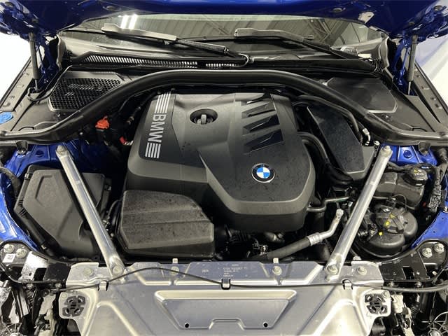 Thumbnail: 2025 BMW 4 Series - 9