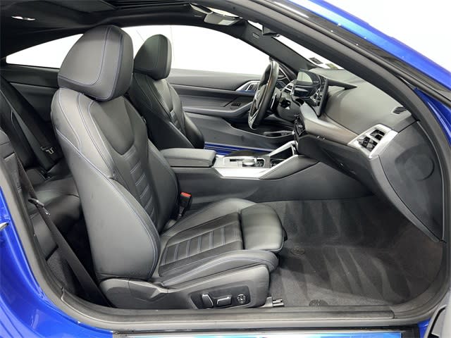 Thumbnail: 2025 BMW 4 Series - 28