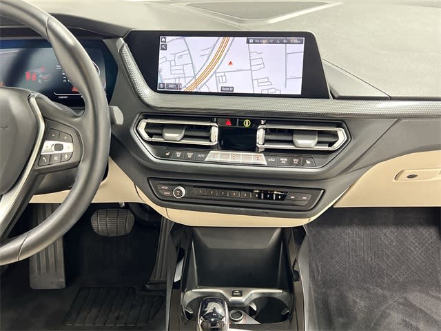 Thumbnail: 2022 BMW 2 Series - 13