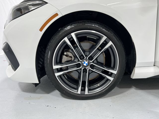 Thumbnail: 2023 BMW 2 Series - 8