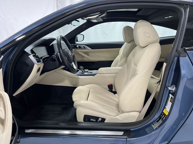 Thumbnail: 2021 BMW 4 Series - 10