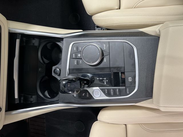 Thumbnail: 2021 BMW 4 Series - 28