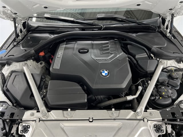 Thumbnail: 2023 BMW 4 Series - 9