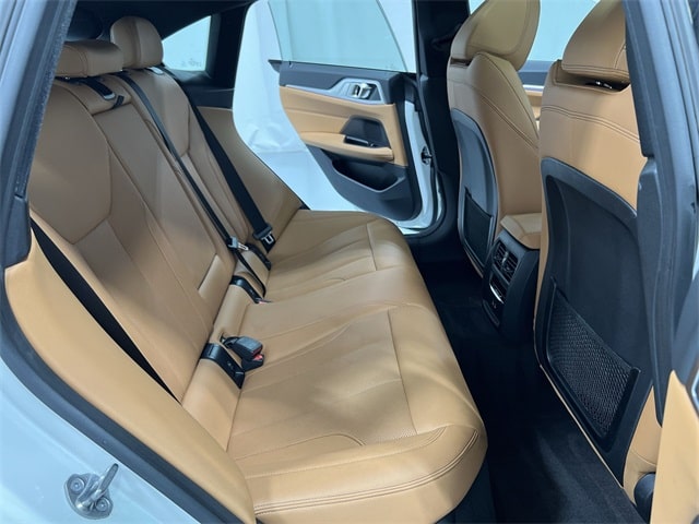 Thumbnail: 2023 BMW 4 Series - 27