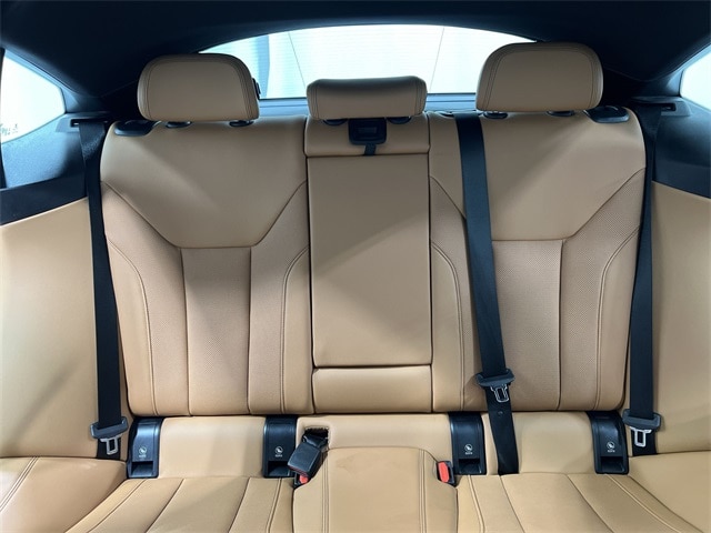 Thumbnail: 2023 BMW 4 Series - 13