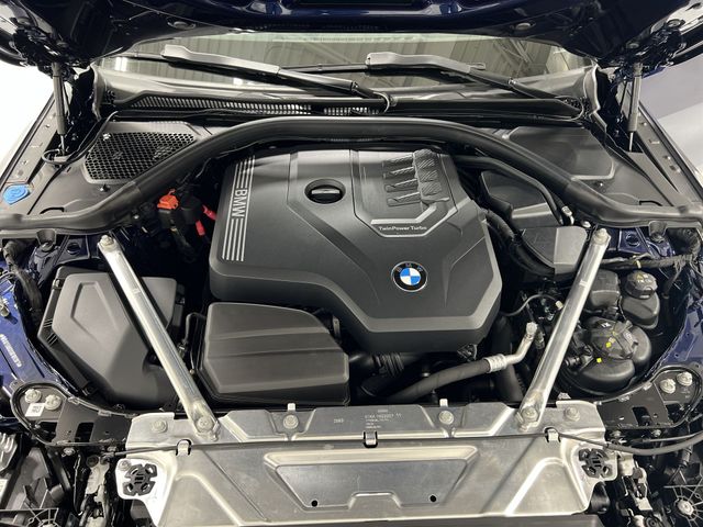 Thumbnail: 2024 BMW 4 Series - 8