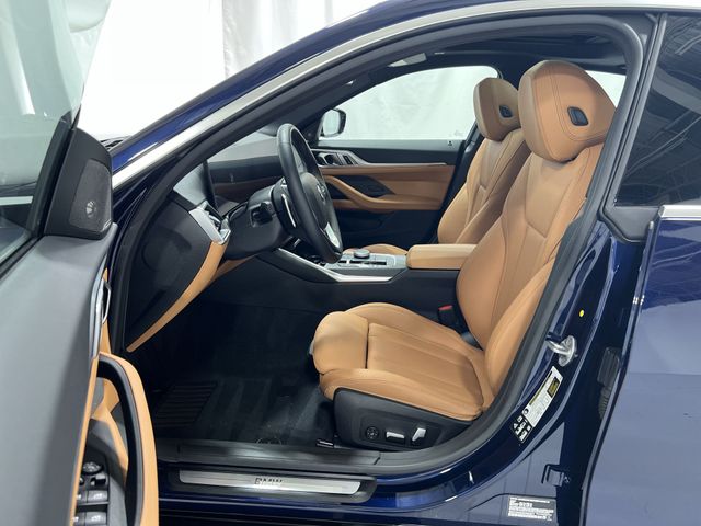 Thumbnail: 2024 BMW 4 Series - 10