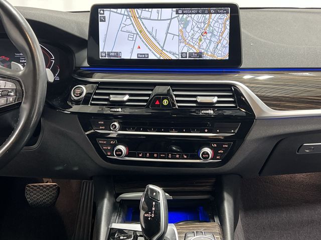 Thumbnail: 2022 BMW 5 Series - 15