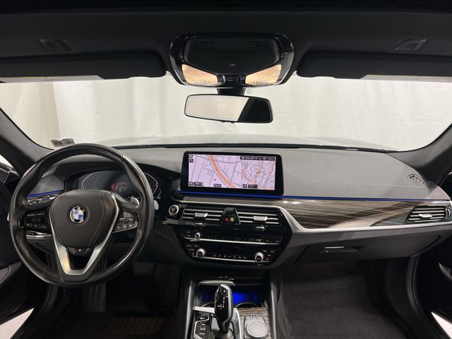 Thumbnail: 2022 BMW 5 Series - 2