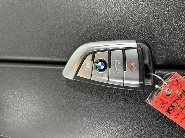 Thumbnail: 2023 BMW 5 Series - 17
