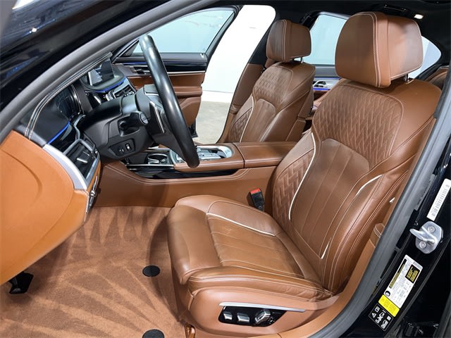 2018 BMW 7 Series 750i 11