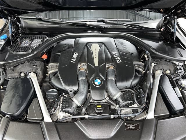 2018 BMW 7 Series 750i 8