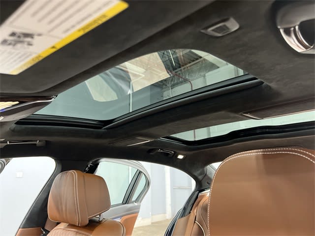 2018 BMW 7 Series 750i 24