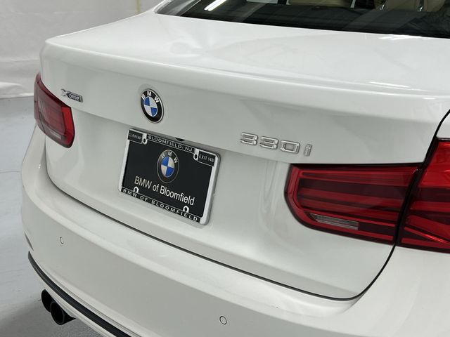 Thumbnail: 2017 BMW 3 Series - 7