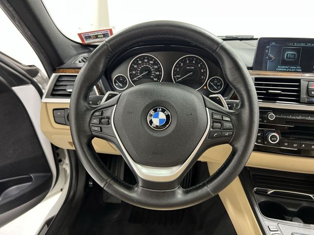 Thumbnail: 2017 BMW 3 Series - 10