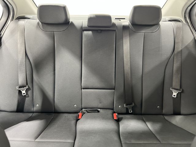 Thumbnail: 2017 BMW 3 Series - 13