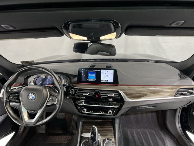 Thumbnail: 2018 BMW 5 Series - 2