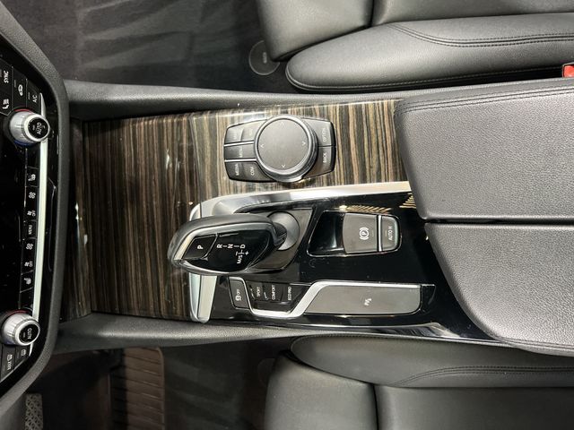 Thumbnail: 2018 BMW 5 Series - 14