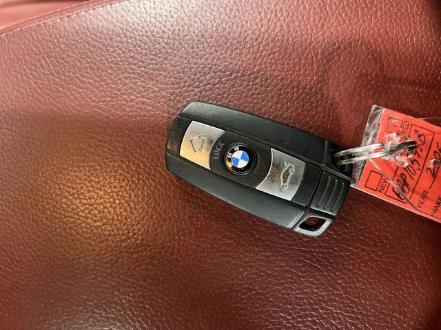 Thumbnail: 2006 BMW M6 - 30
