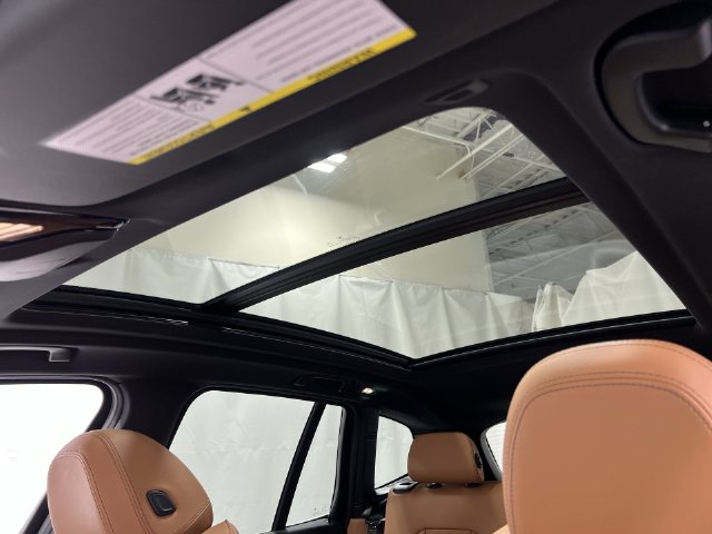 Thumbnail: 2023 BMW X3 - 27