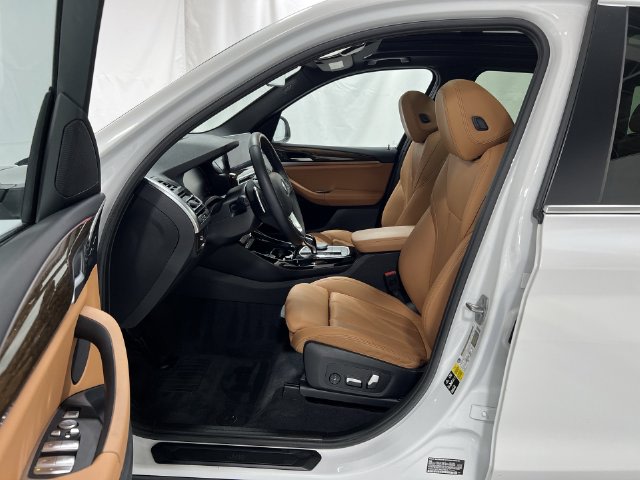 Thumbnail: 2023 BMW X3 - 11