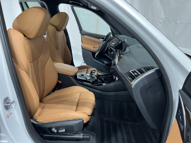 Thumbnail: 2023 BMW X3 - 30