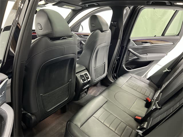 Thumbnail: 2022 BMW X3 - 28