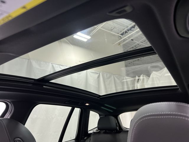 Thumbnail: 2023 BMW X3 - 25