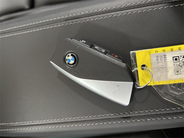 Thumbnail: 2024 BMW X2 - 17