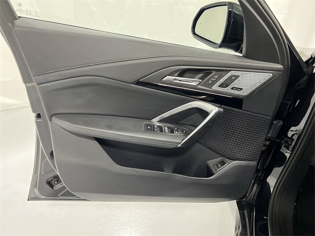 Thumbnail: 2024 BMW X2 - 32