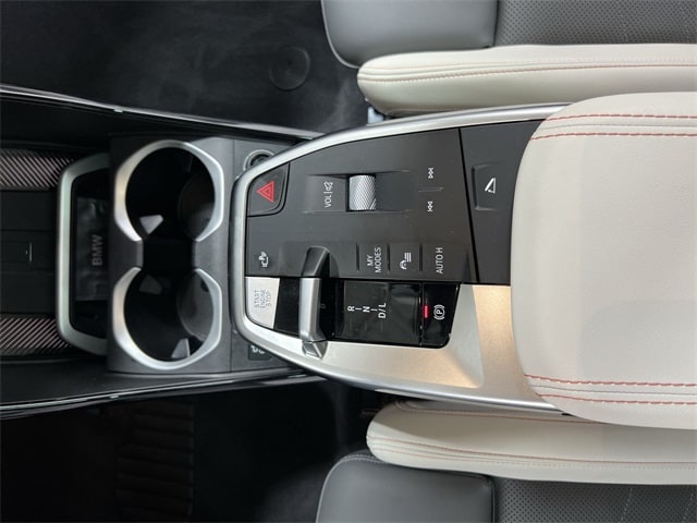 Thumbnail: 2025 BMW X2 - 15