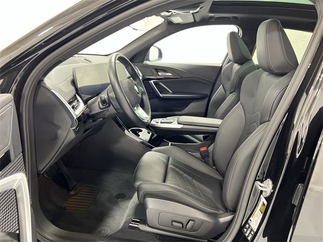 Thumbnail: 2025 BMW X2 - 11