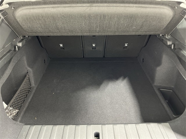 Thumbnail: 2025 BMW X2 - 16