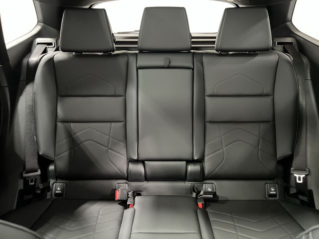 Thumbnail: 2026 BMW X1 - 12