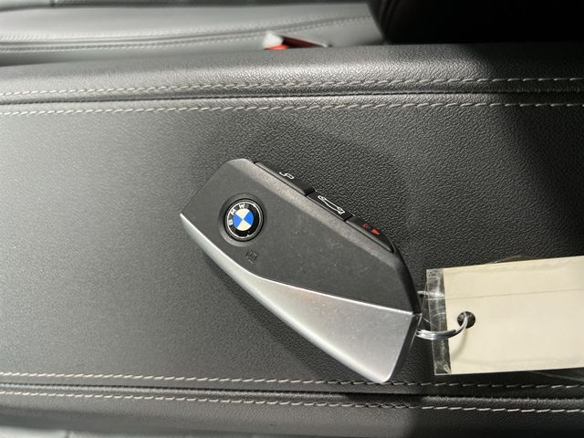 Thumbnail: 2026 BMW X1 - 16