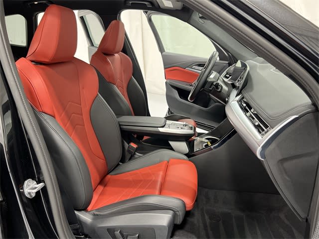 Thumbnail: 2025 BMW X1 - 30