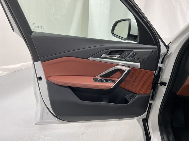 Thumbnail: 2026 BMW X1 - 34