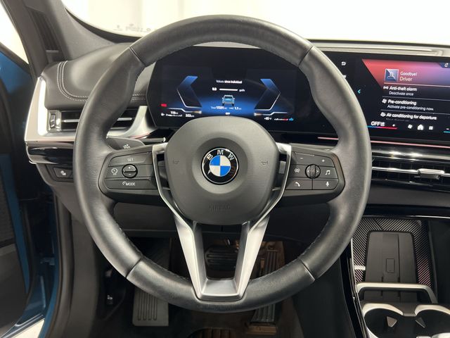 Thumbnail: 2025 BMW X1 - 10