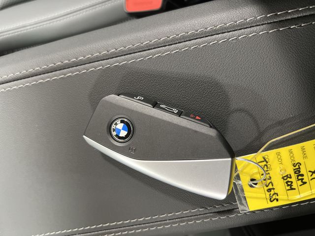 Thumbnail: 2026 BMW X1 - 16