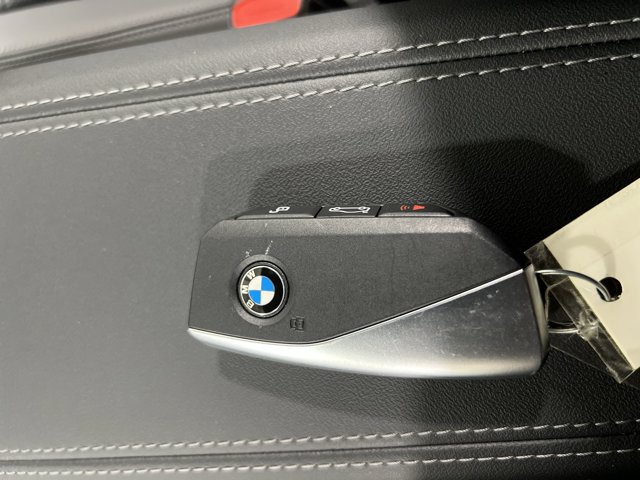 Thumbnail: 2023 BMW X1 - 32