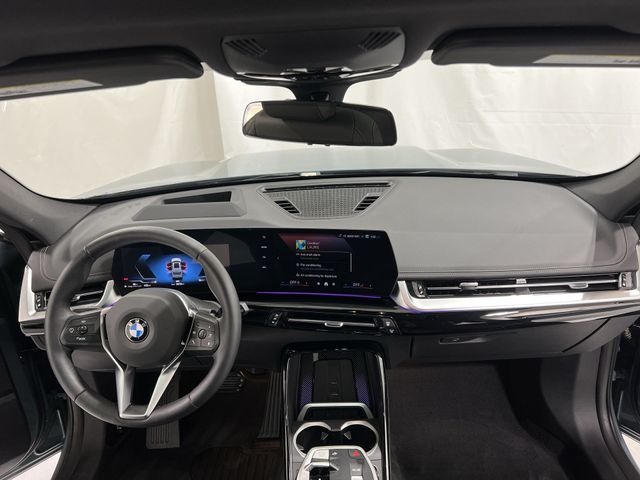 Thumbnail: 2025 BMW X1 - 2