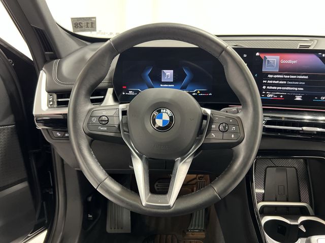 Thumbnail: 2023 BMW X1 - 10