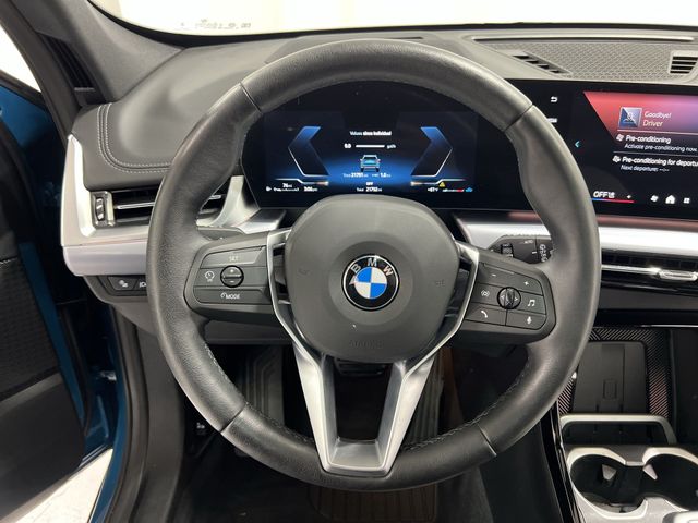 Thumbnail: 2025 BMW X1 - 9