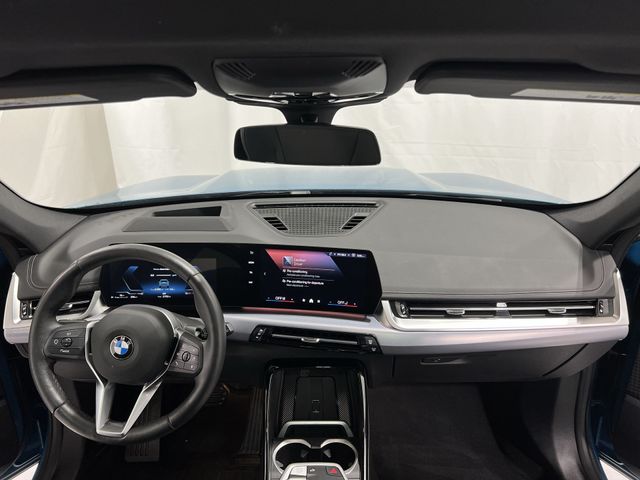 Thumbnail: 2025 BMW X1 - 2