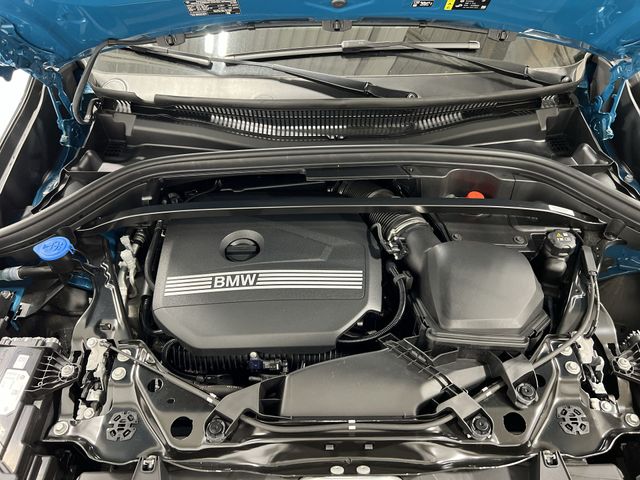 Thumbnail: 2025 BMW X1 - 8