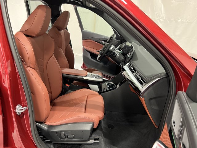 Thumbnail: 2026 BMW X1 - 32