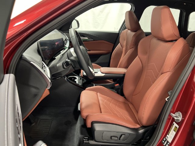Thumbnail: 2026 BMW X1 - 11