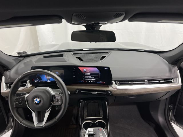 Thumbnail: 2025 BMW X1 - 2