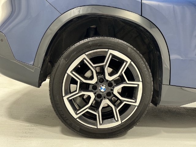 Thumbnail: 2023 BMW X1 - 8