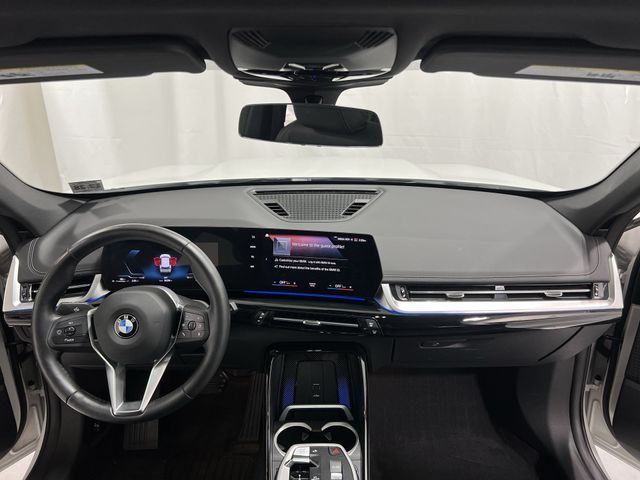 Thumbnail: 2023 BMW X1 - 2